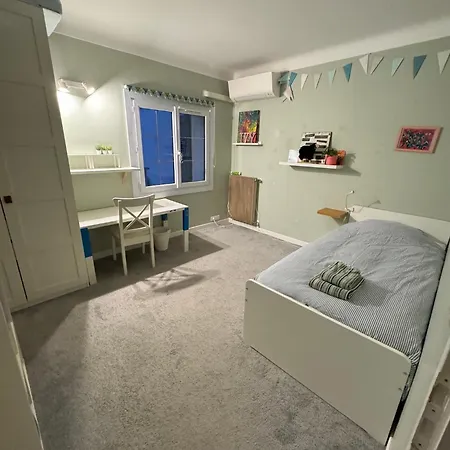 Family With Pool And Ac In * Антиб