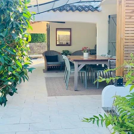 Charming With Big Pool And Ac In *